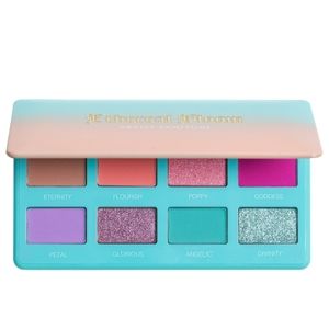 Eternal Bloom palate from artist couture